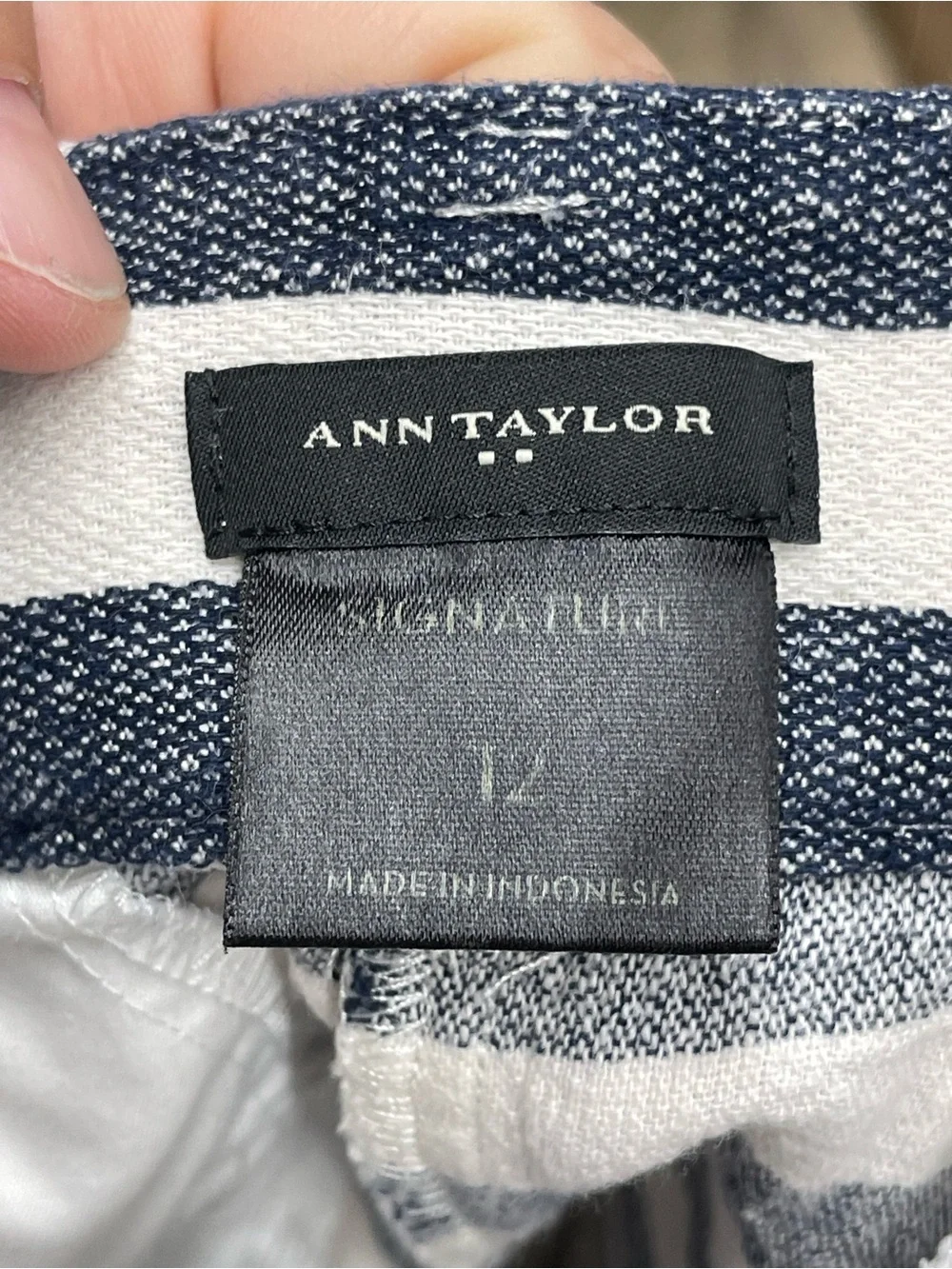 Ann Taylor Navy and White‎ Striped Cotton Blend Shorts